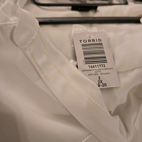 NWT- TORRID- White Harper Georgette Pullover 3/4 Blouse/ Top Size 2 (18/20) - Picture 8 of 8